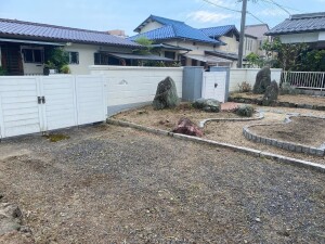 庭の草刈り